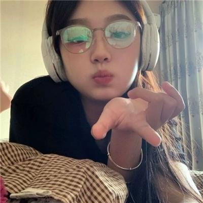 远离关闭的门